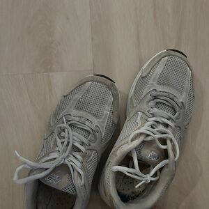 Avia Light Gray Mesh Sneakers